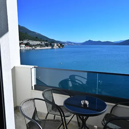 Mangata Apartamento Klek